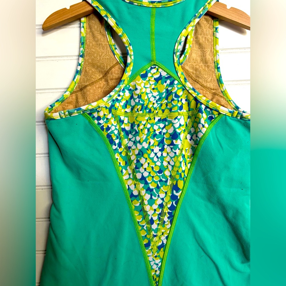 IVIVVA girls size 10 racer back tank top